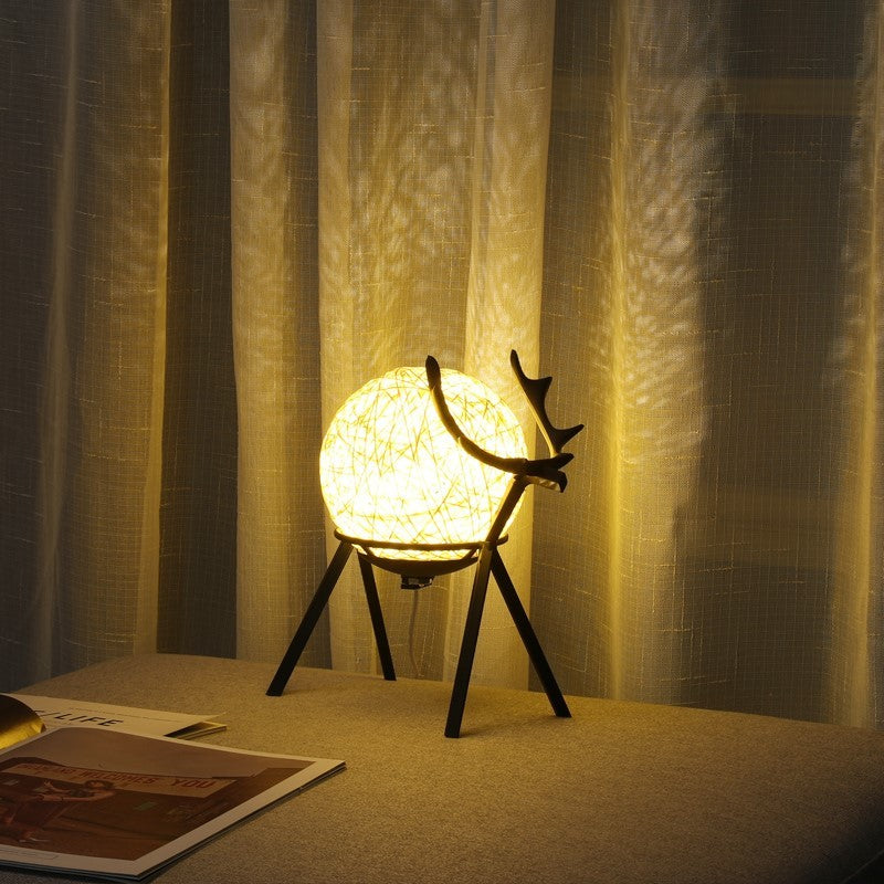 Retro Style Table Lamp